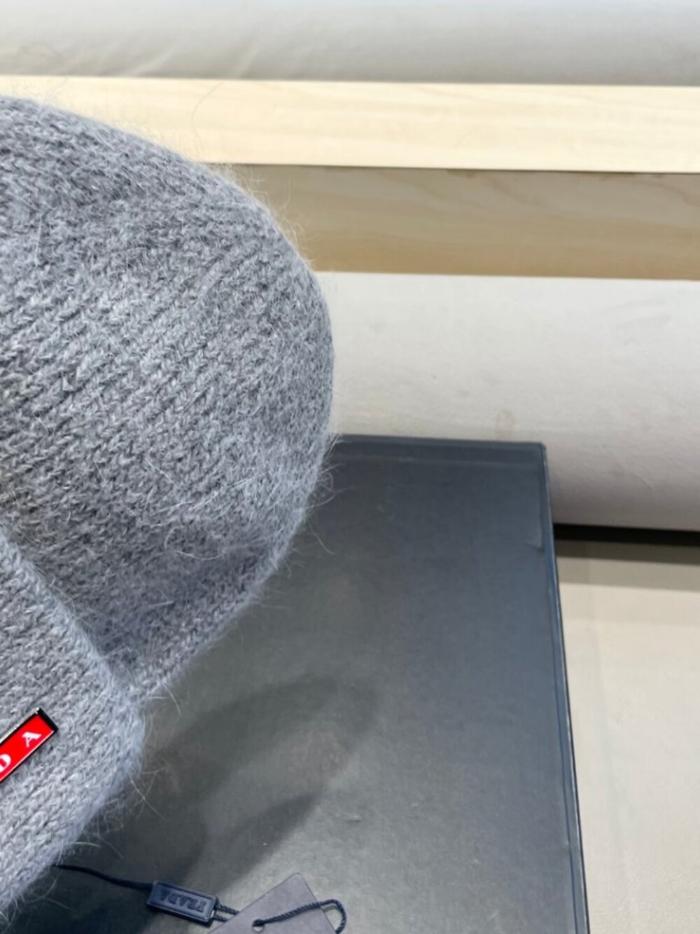 GoodPrada hat - Picture 5 of 8